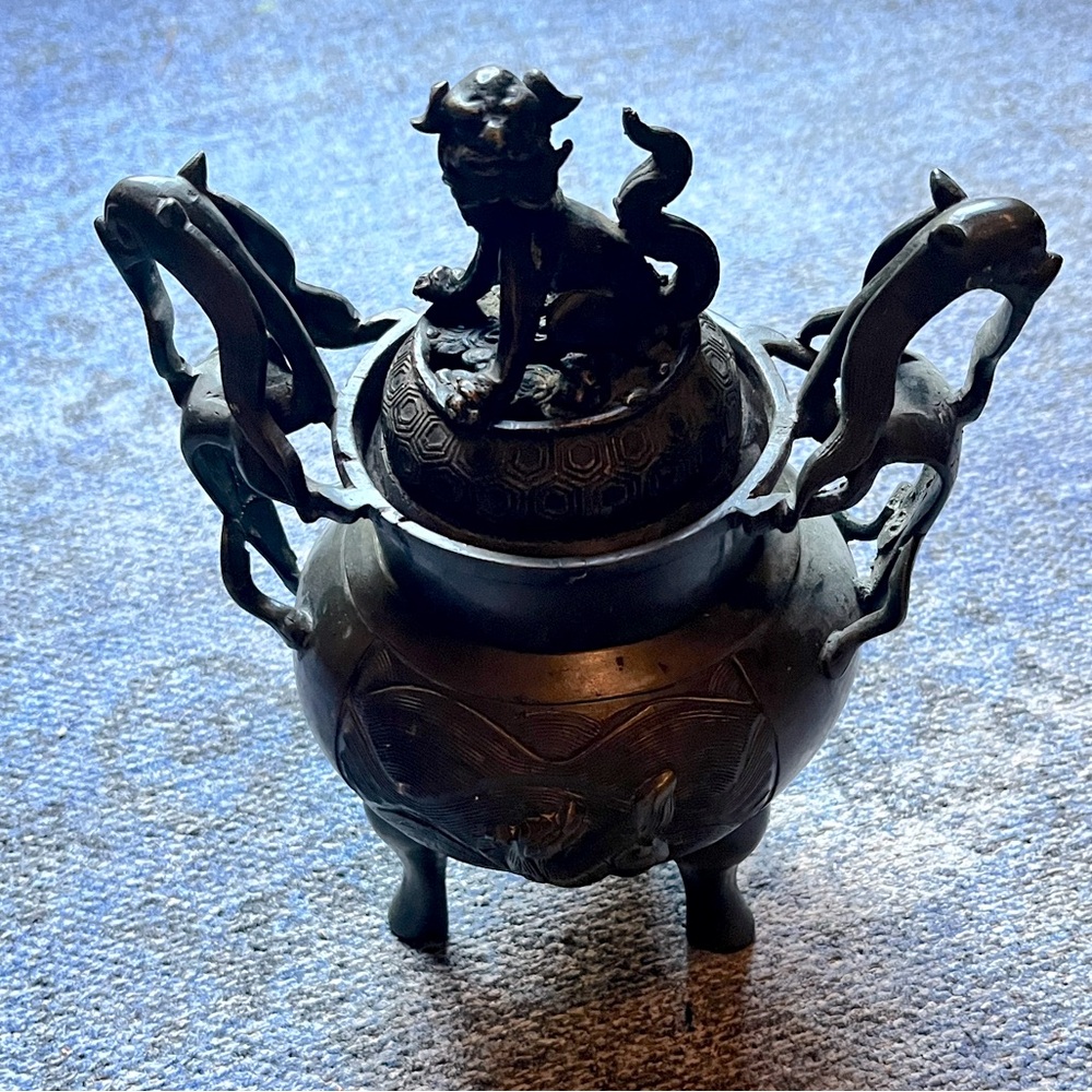 Bronze Chinese Incense Cencer Signed with Foo Dog and Dragon Handles